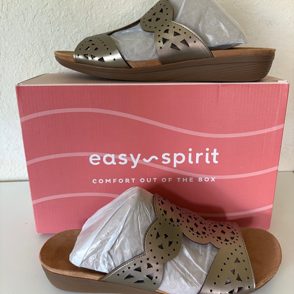 Easy Spirit Women's Brixton 3 Bronze Comfort Slip-On Sandals Size 10 M